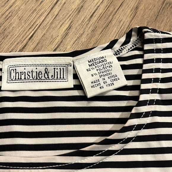 CHRISTIE & JILL NWOT stripped short sleeve shirt, size medium - Picture 2 of 3